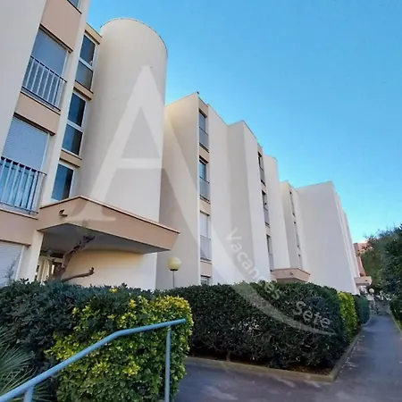 1ere Ligne Avec Parking * Sète